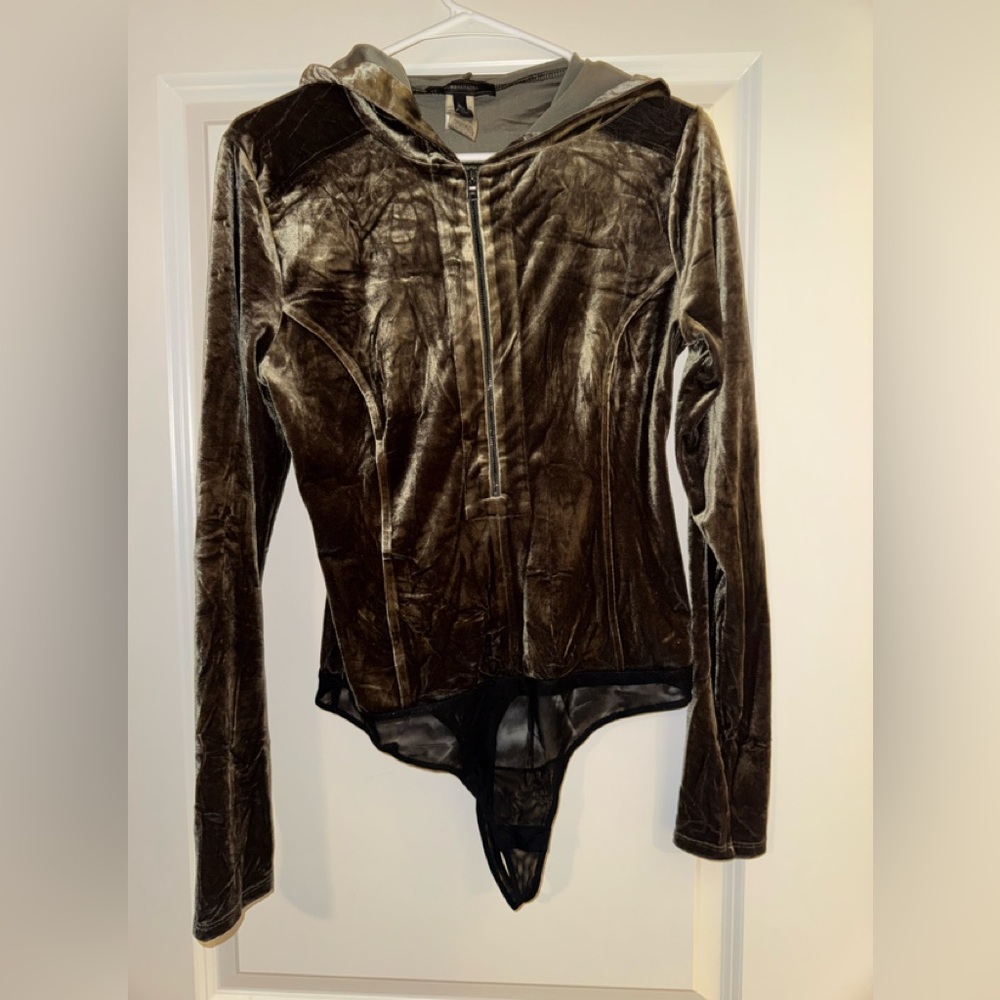 BCBGMaxAzria Velvet army green  Hooded Top